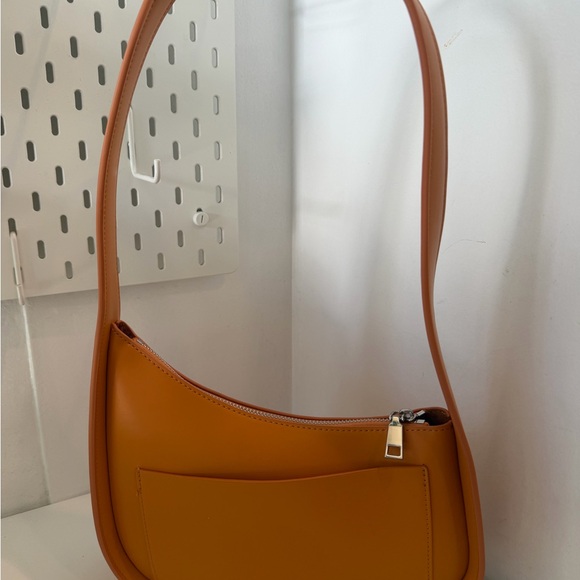 Melie Bianco Orange Bag - Picture 6 of 6